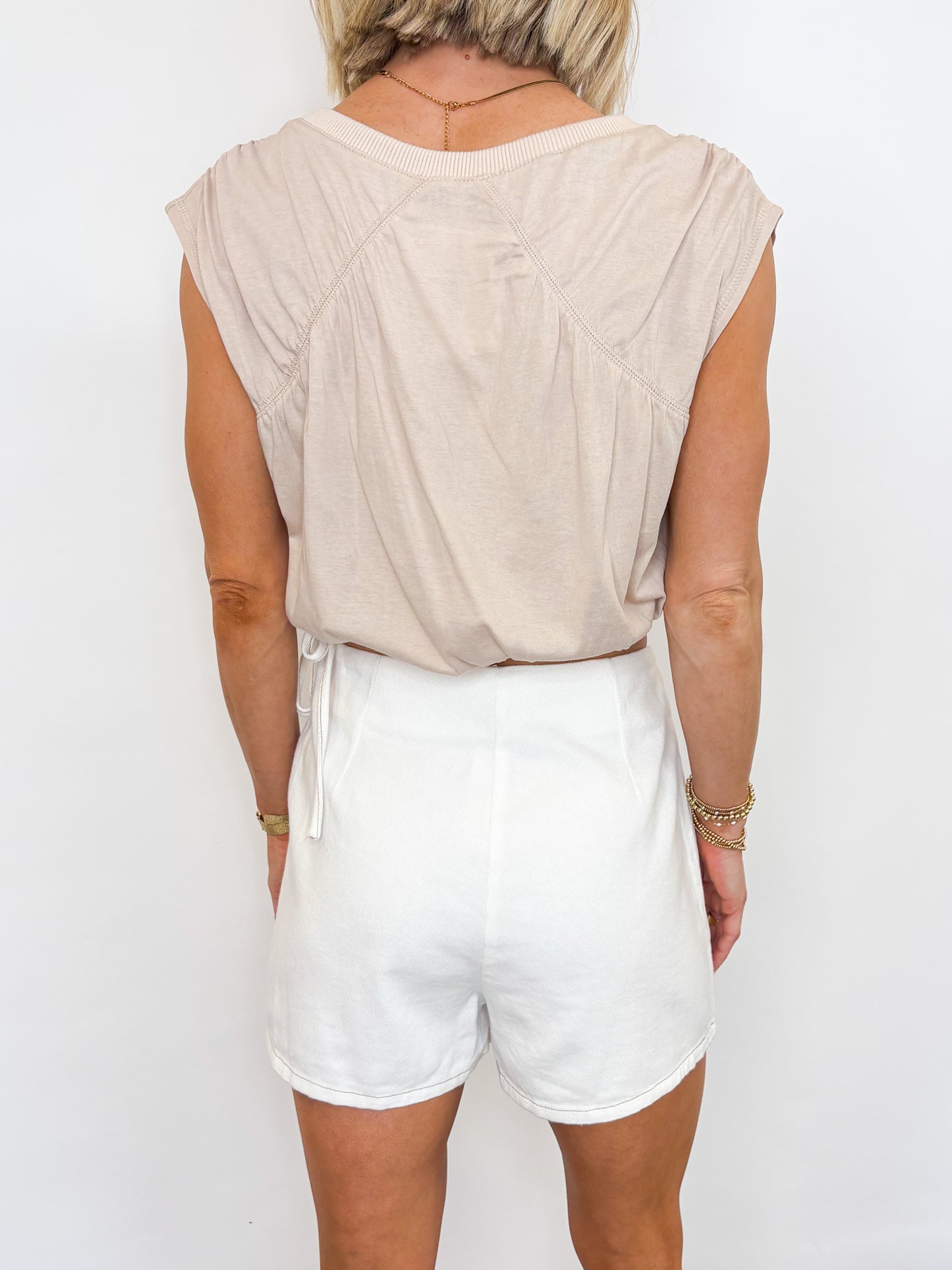 On Edge Top -5 Colors