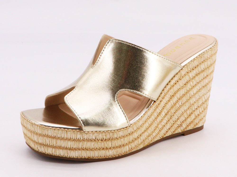 Sunset Stroll Woven Wedge - GOLD