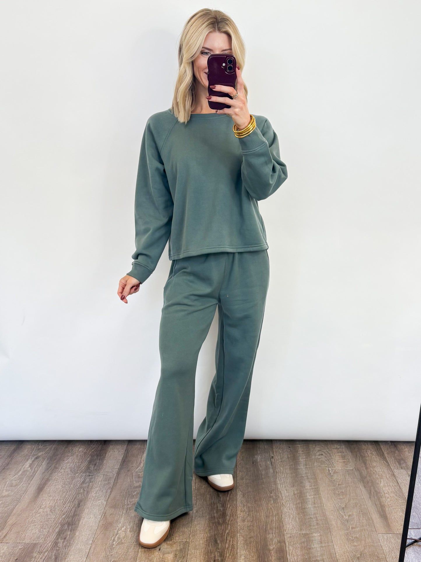 The Essential Lounge Set - 3 Colors