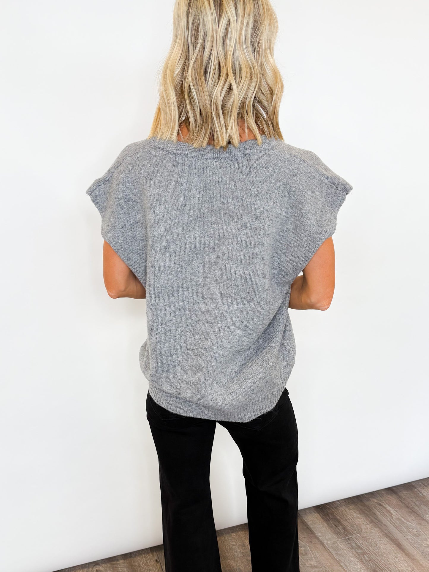 Classic Knit Sweater Vest - 2 COLORS