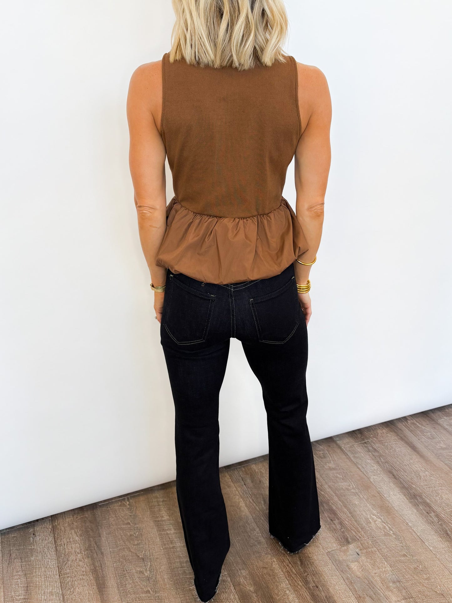 The Bubble Hem Tank - 2 COLORS