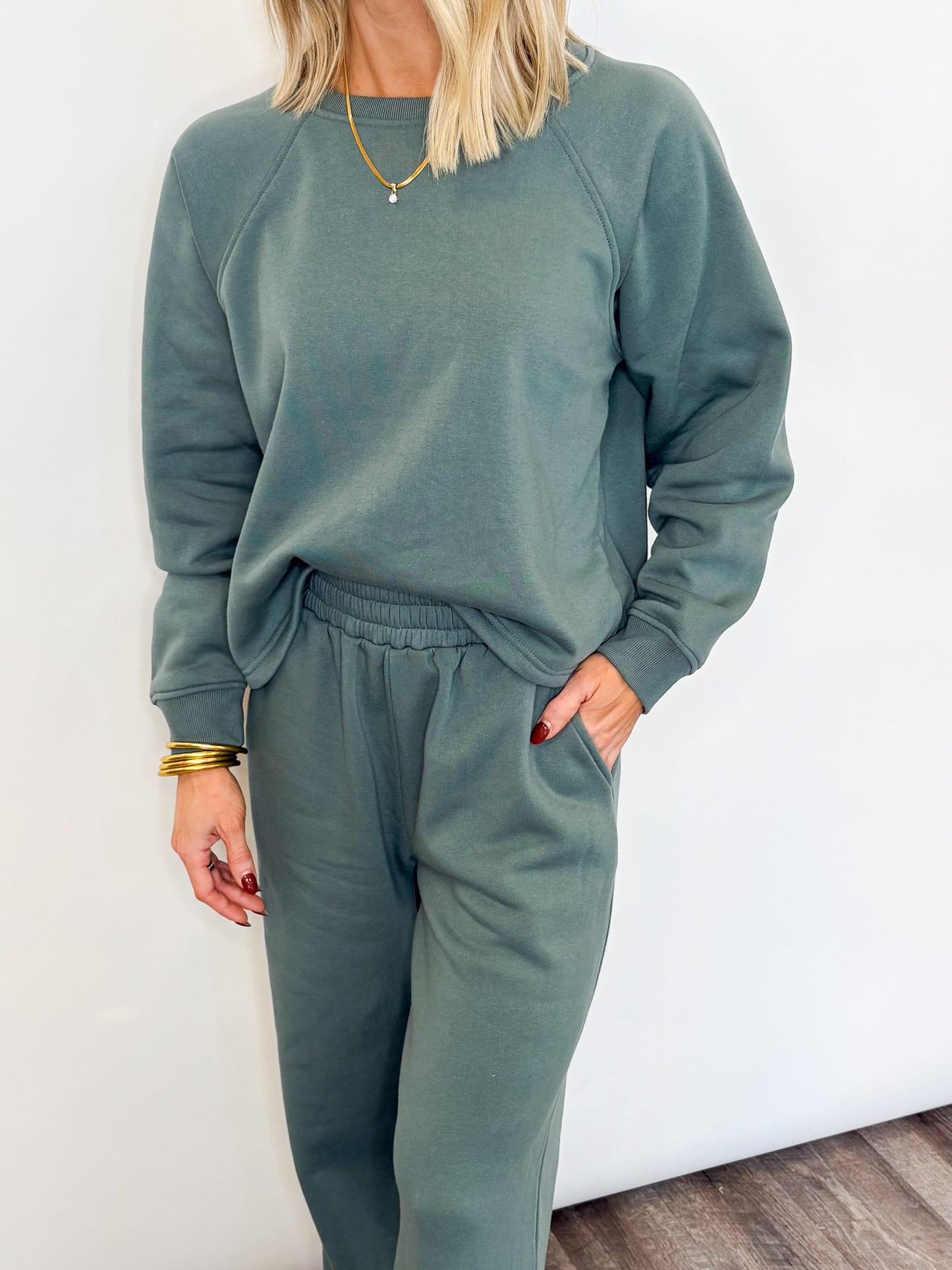 The Essential Lounge Set - 3 Colors