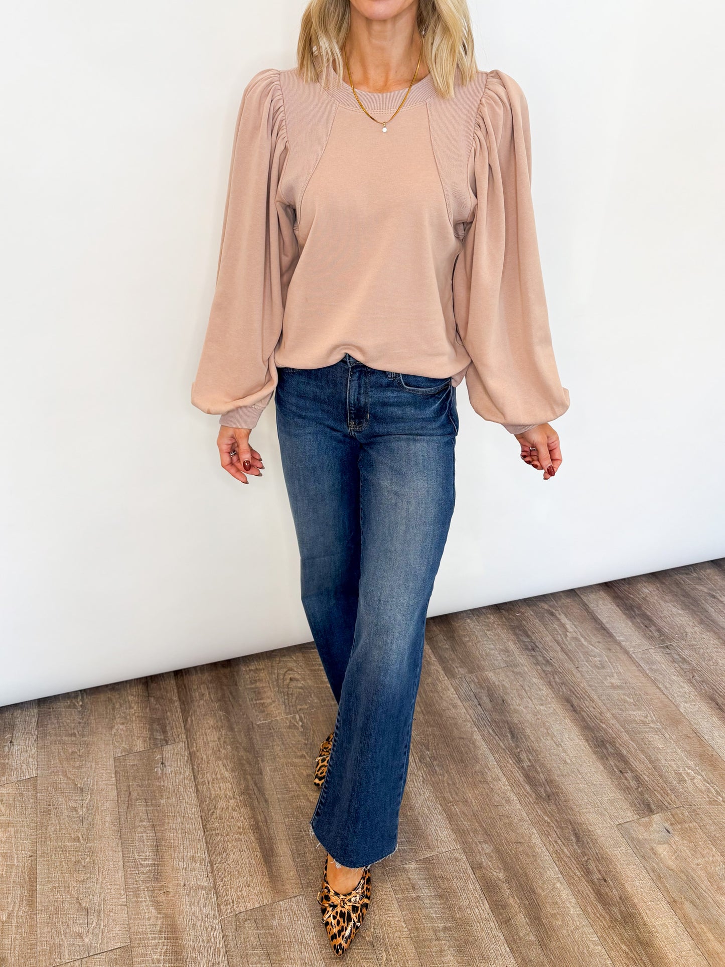 Everyday Charm Sweatshirt - 3 COLORS