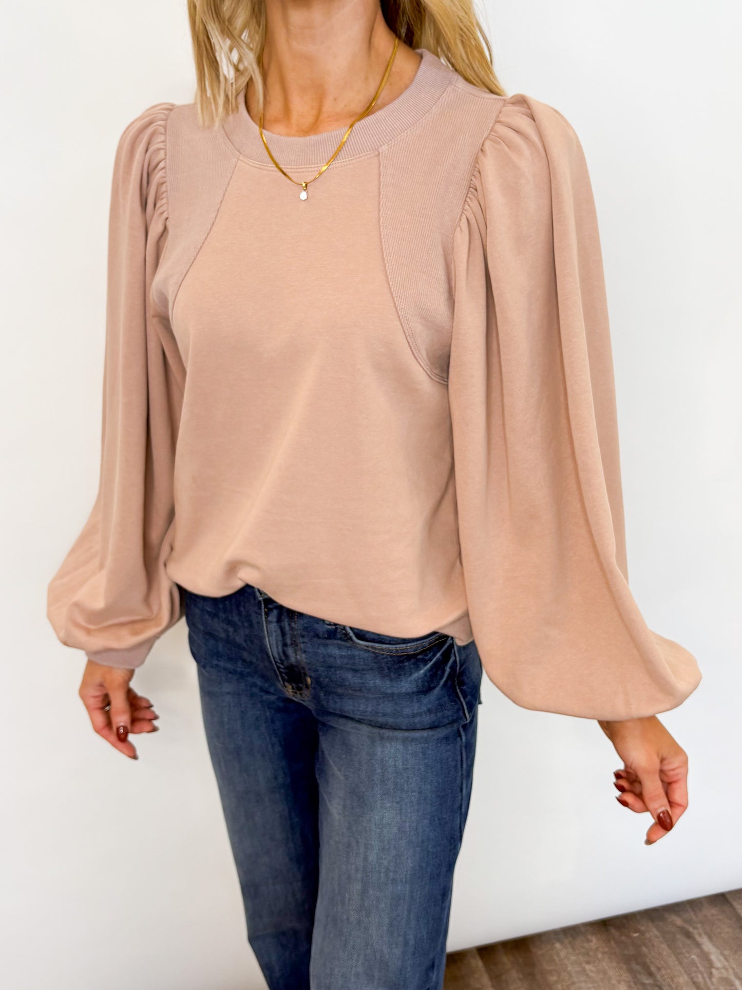 Everyday Charm Sweatshirt - 3 COLORS