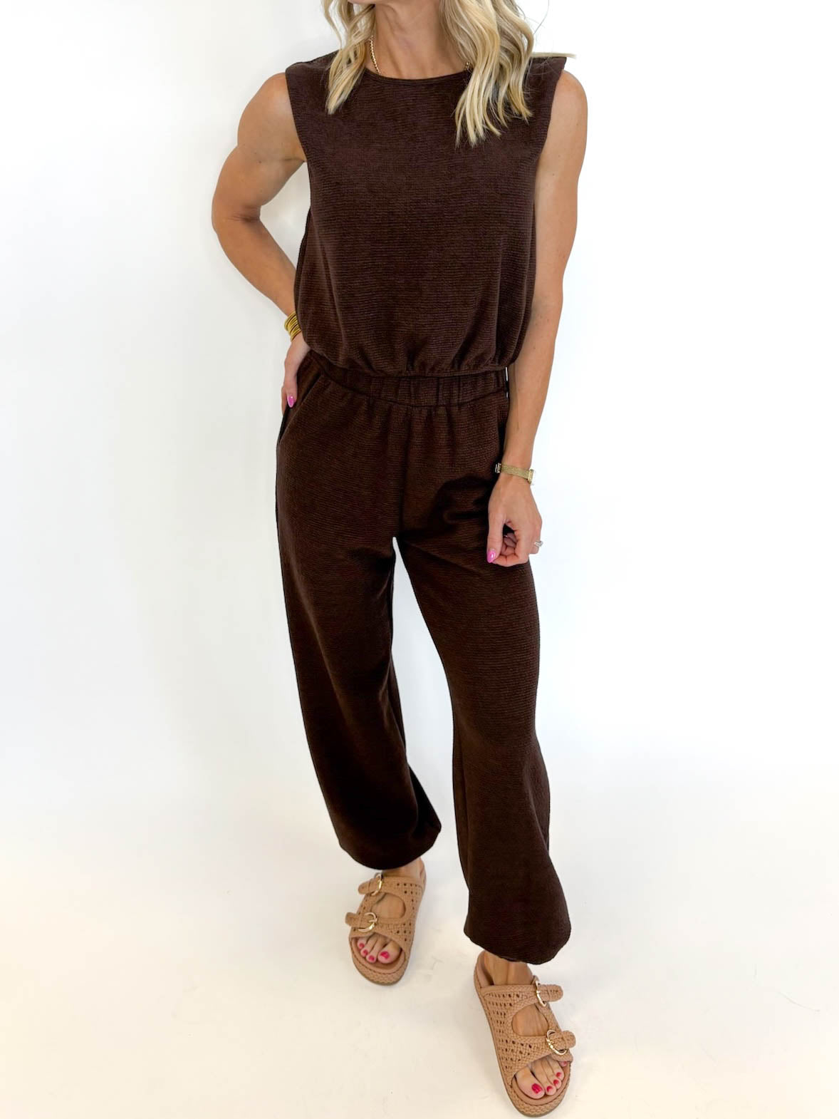 Chestnut Coast Textured Set