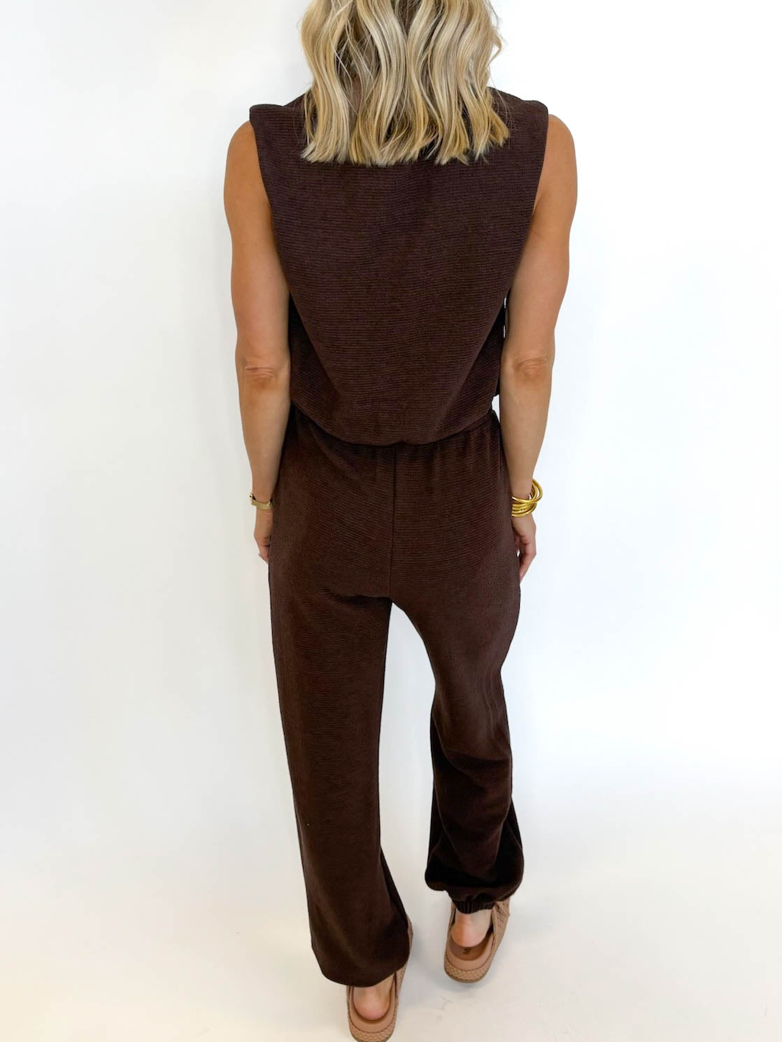 Chestnut Coast Textured Set
