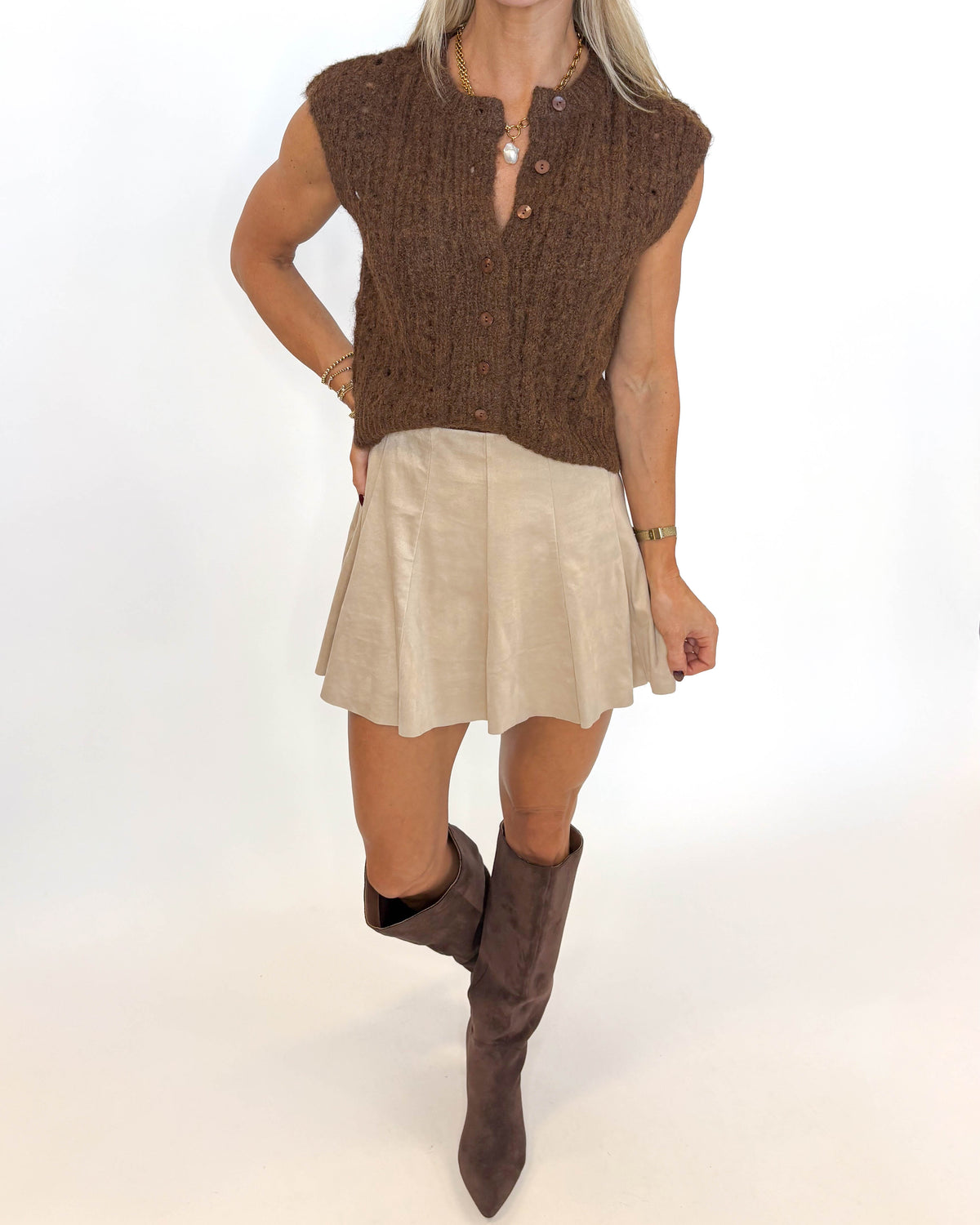 The Flirt Alert Skort – CREAM