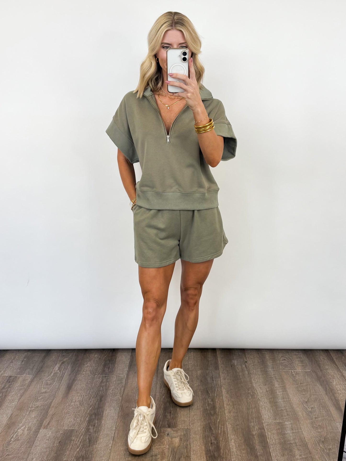 Weekend Ease Set
