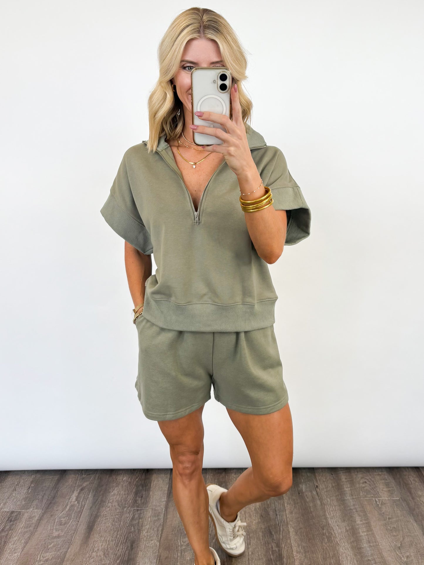 Weekend Ease Set