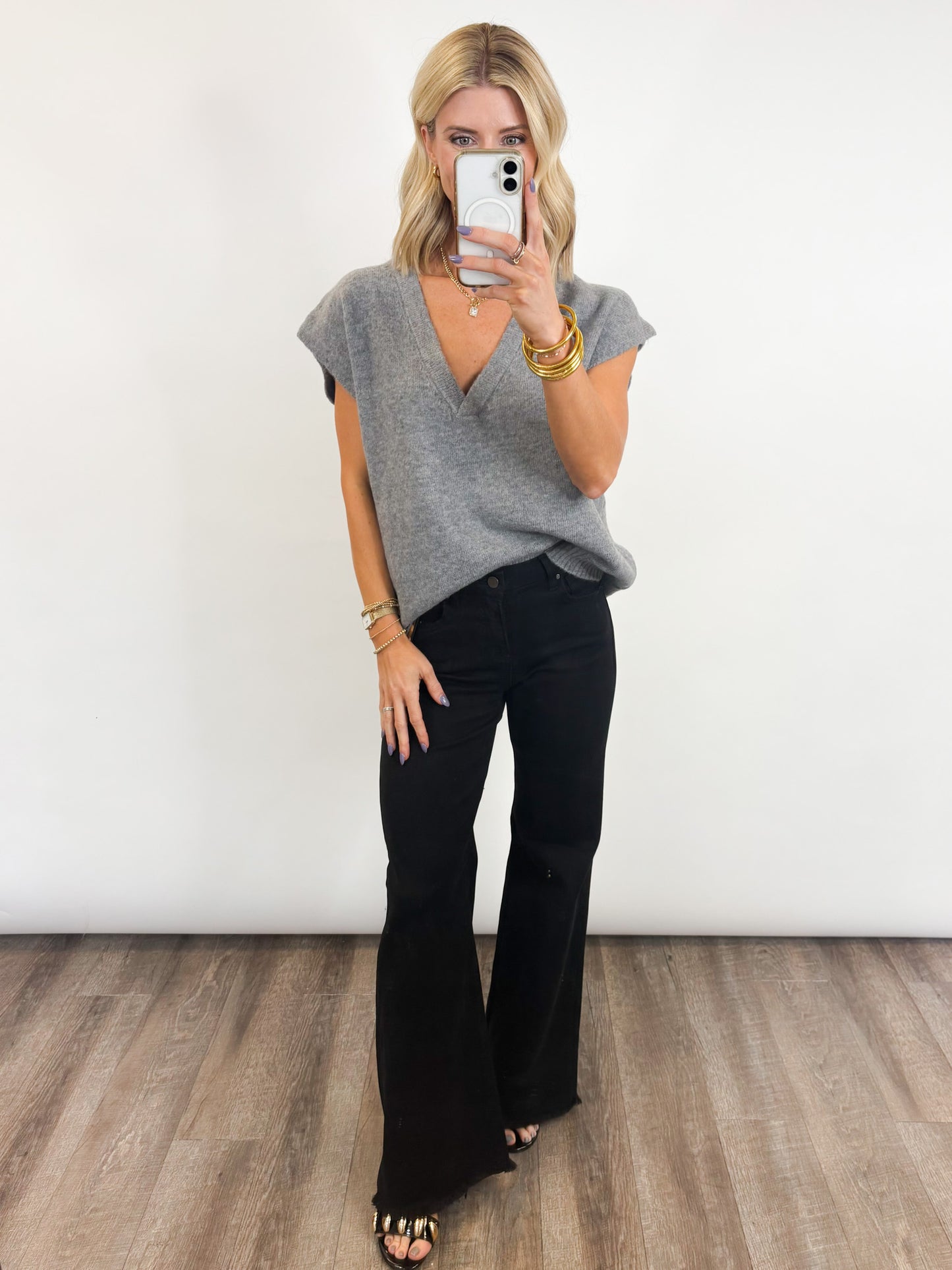 Classic Knit Sweater Vest - 2 COLORS