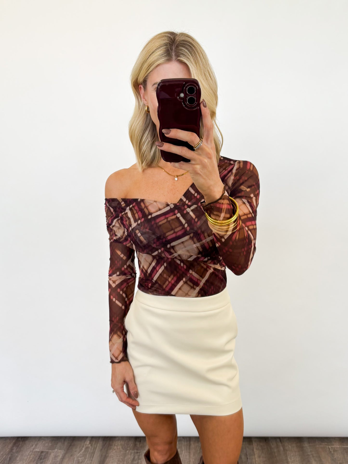 Sleek Faux Leather Skirt - IVORY
