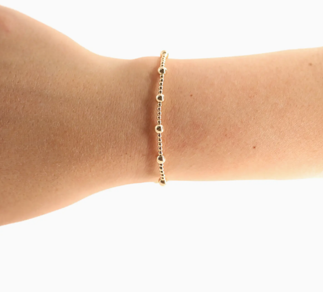 June Bracelet in Gold