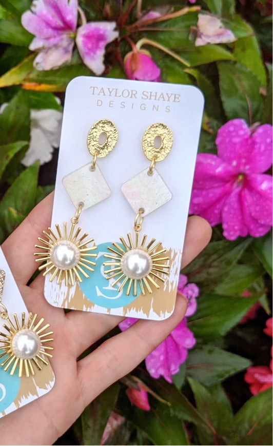 Taylor Shaye Acrylic Diamond Earring